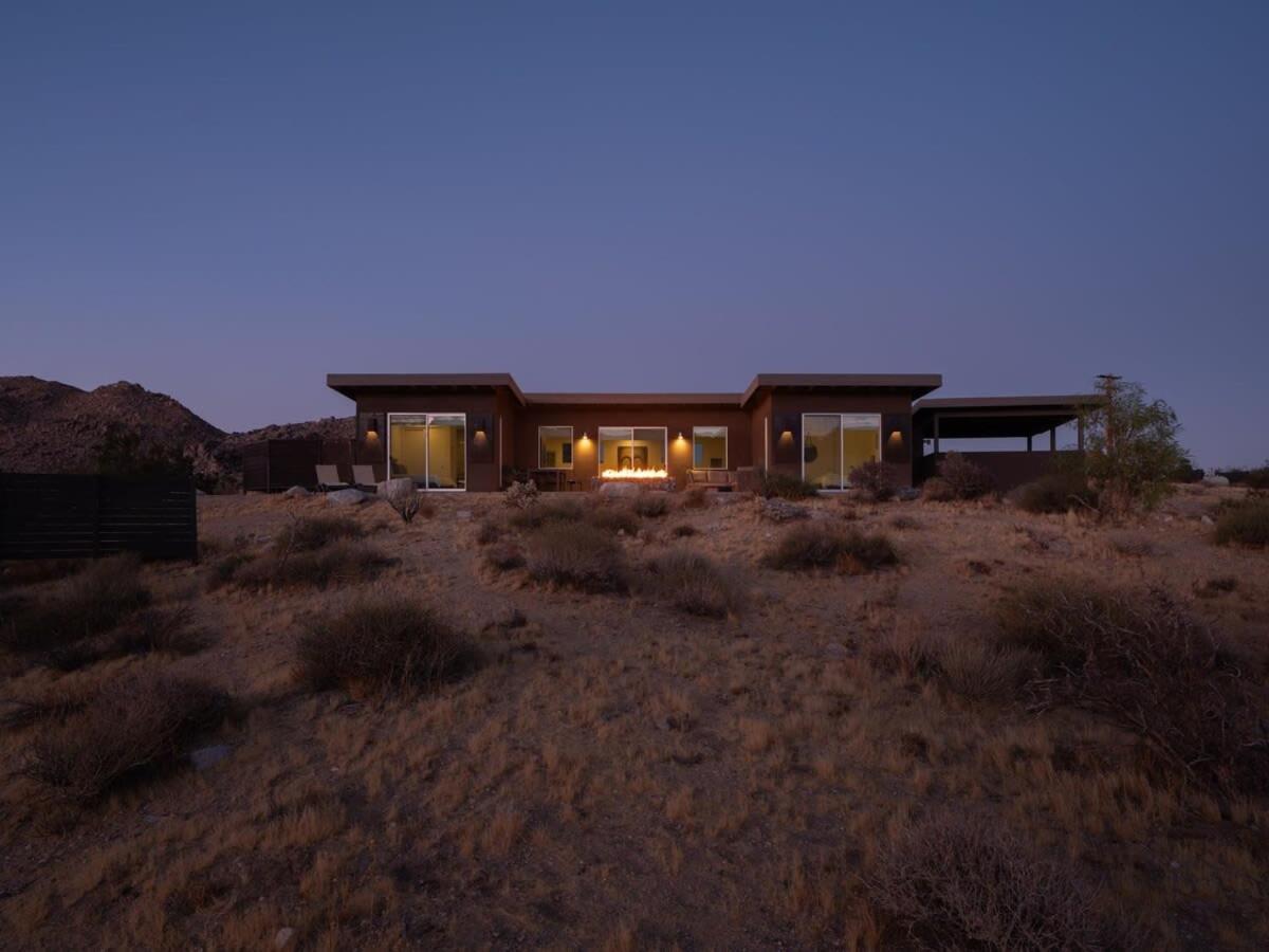 Shelter 2 L A Classic At Joshua Tree Park Entrance ภายนอก รูปภาพ