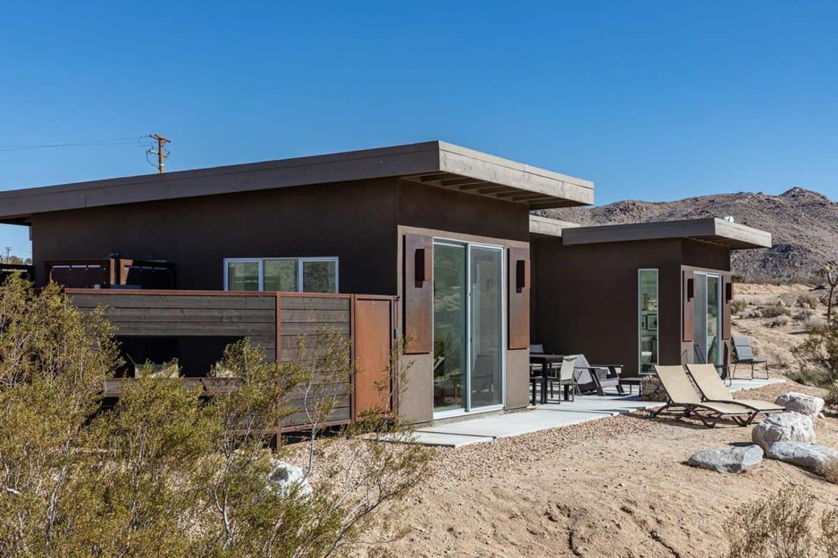 Shelter 2 L A Classic At Joshua Tree Park Entrance ภายนอก รูปภาพ